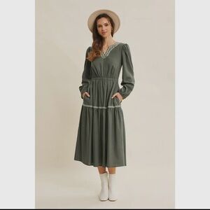 Elegant Linen Blend Long Sleeve Maxi Dress
